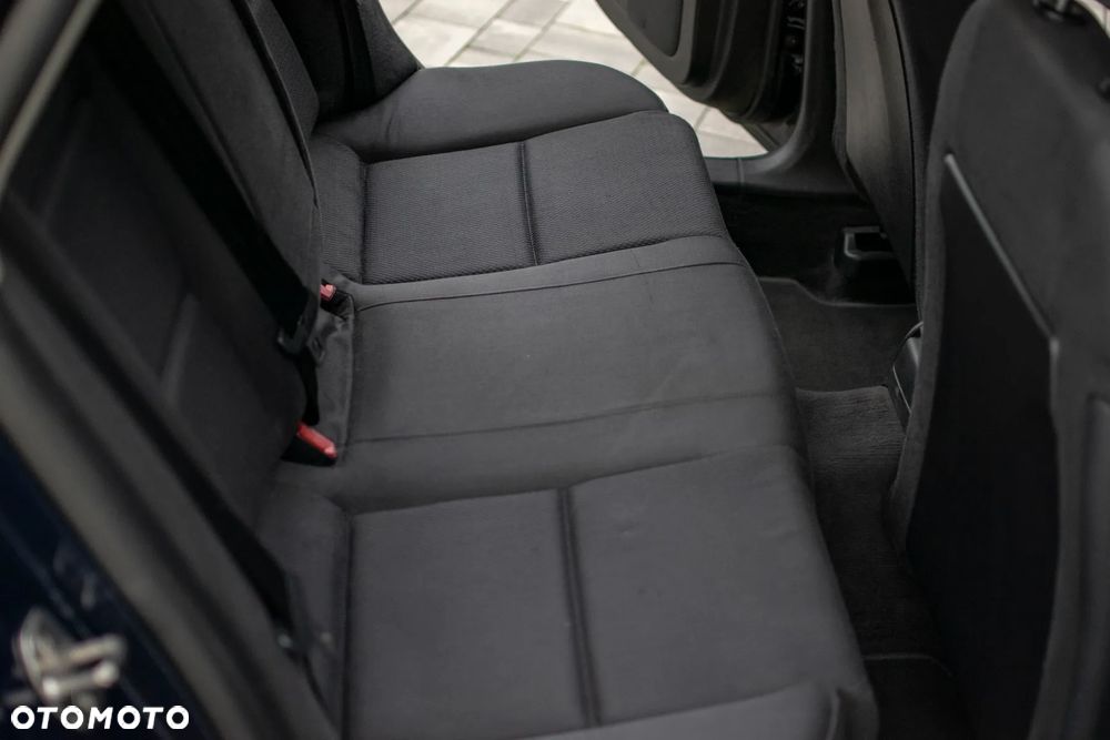 Audi A4 Avant 1.8 T - 33
