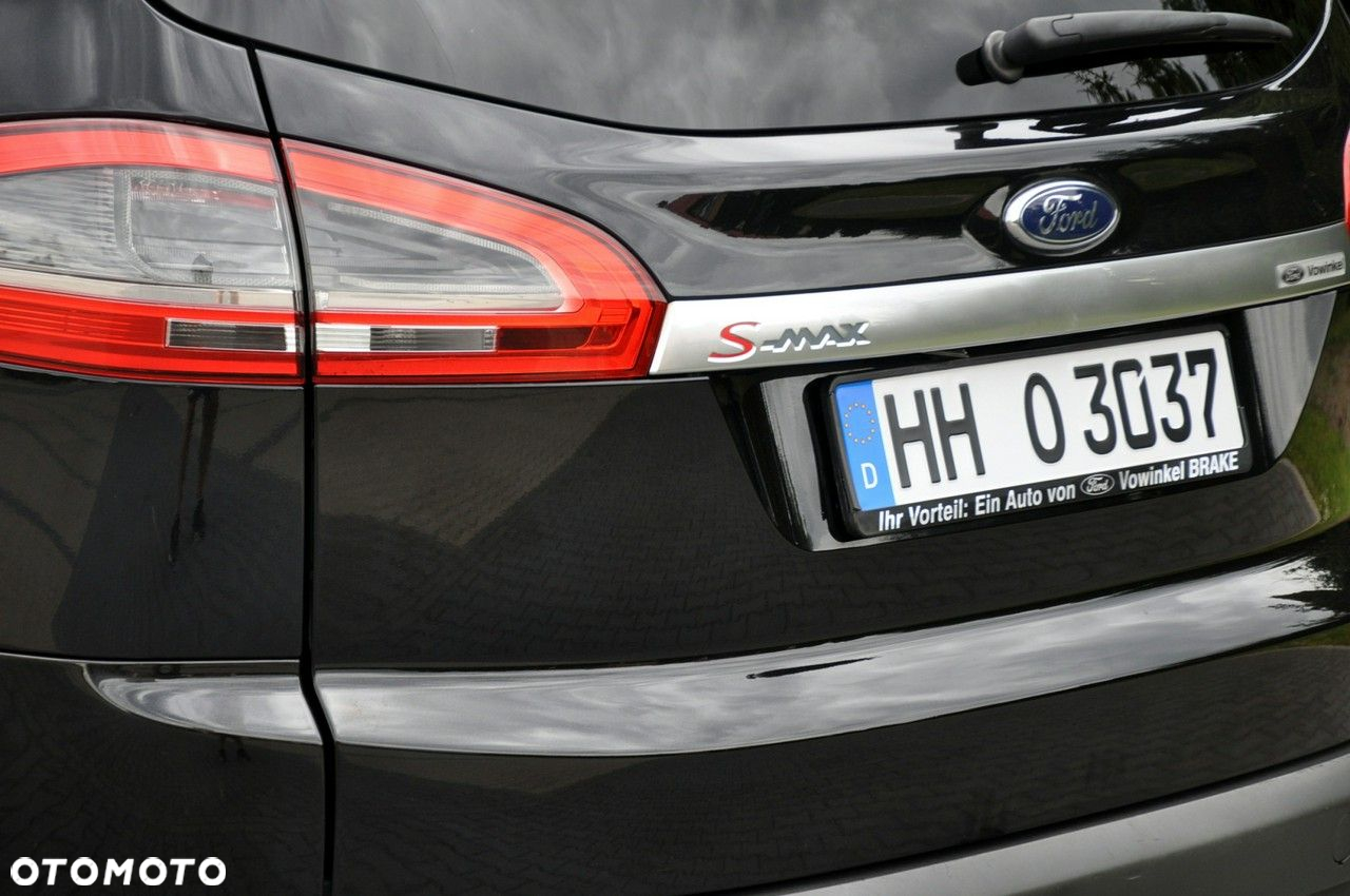 Ford S-Max - 16
