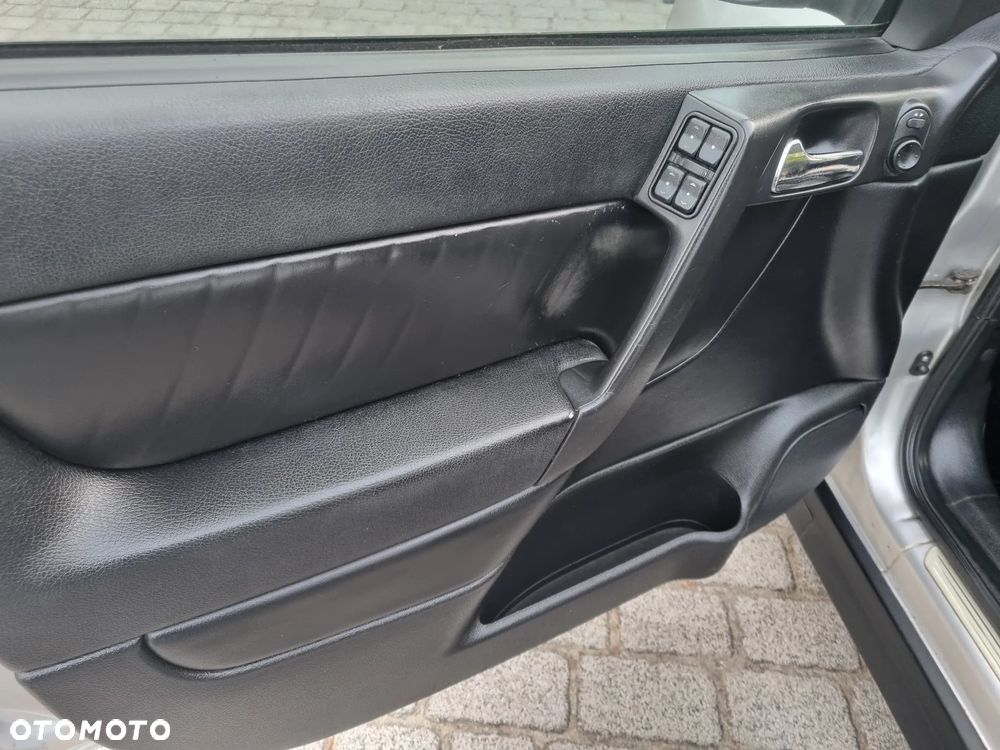 Opel Astra 2.0 DI Elegance - 12