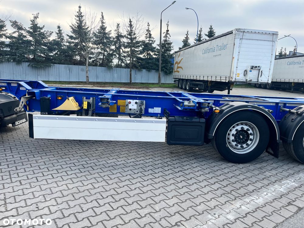 Schmitz Cargobull SCB / Podkontenerowa / pod kontenerowa / 20" 2x20" 40" / super stan / opony 70% / 2 osie podnoszone / mało używana - 3