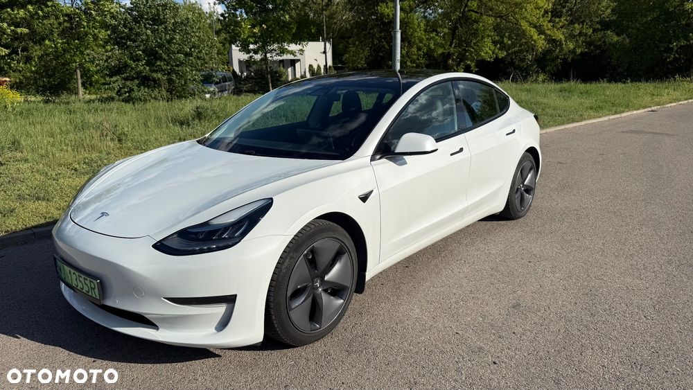 Tesla Model 3 - 36