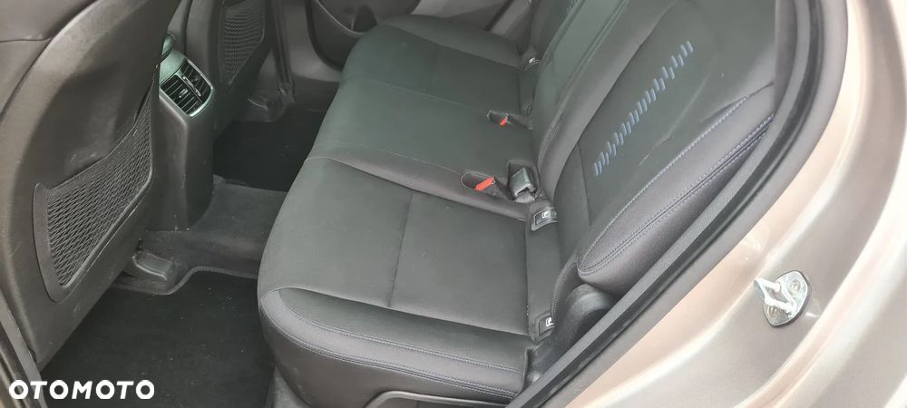 Hyundai Tucson - 14