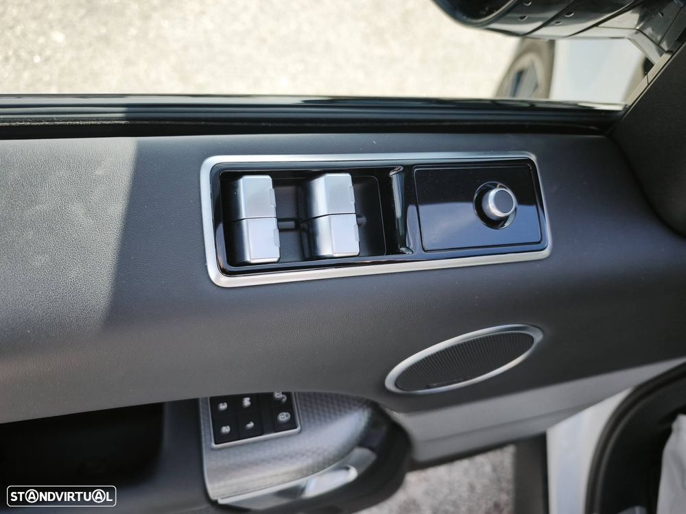 Land Rover Range Rover Sport P400e HSE Dynamic Stealth - 28