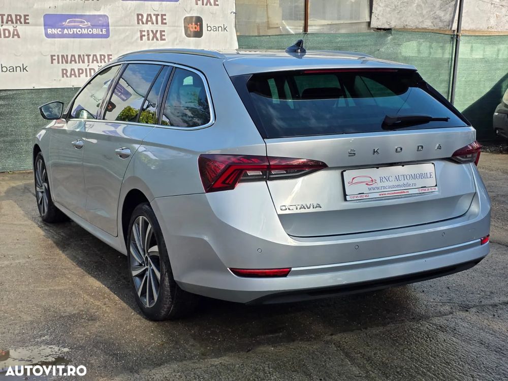 Skoda Octavia Combi 2.0 TDI DSG Style - 2