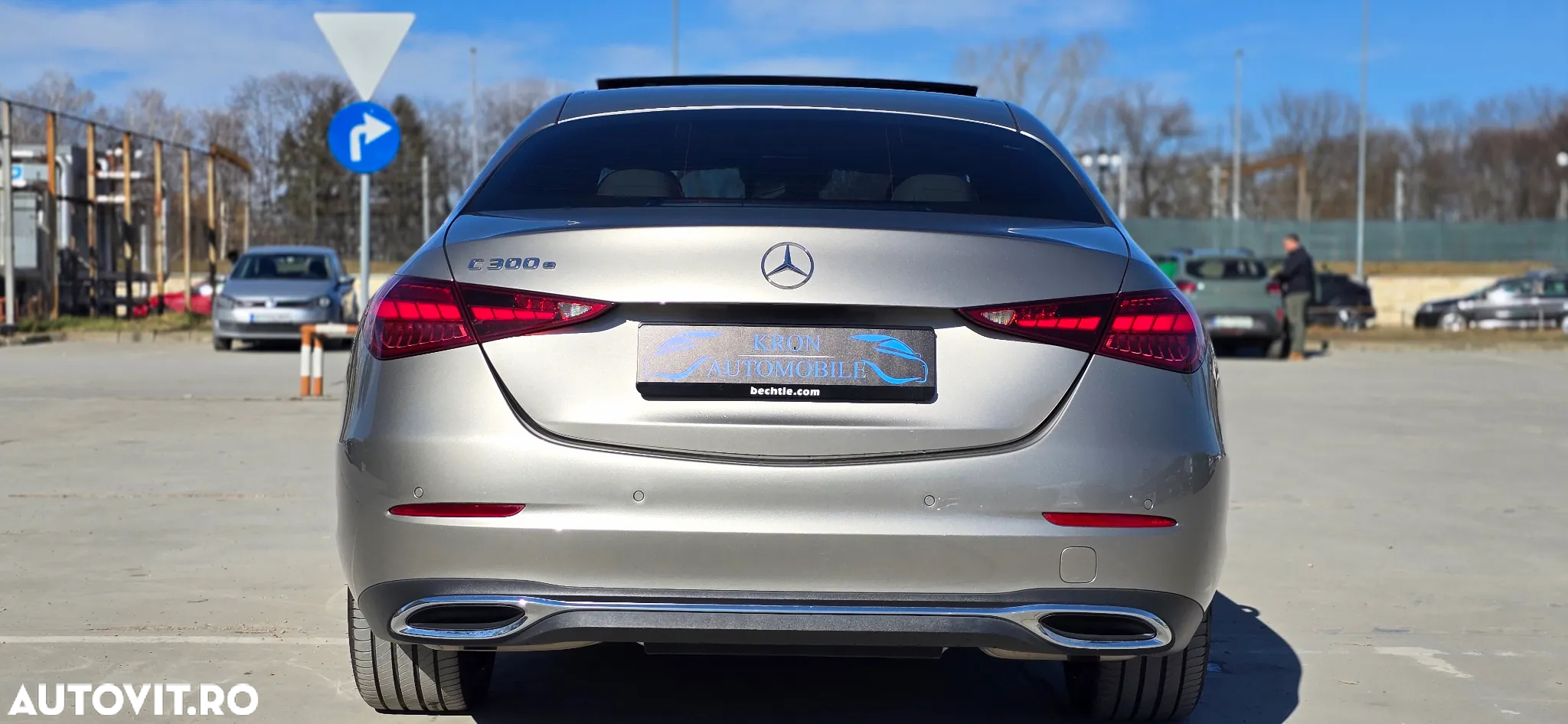 Mercedes-Benz C 300 e 9G-TRONIC Avantgarde Advanced - 30