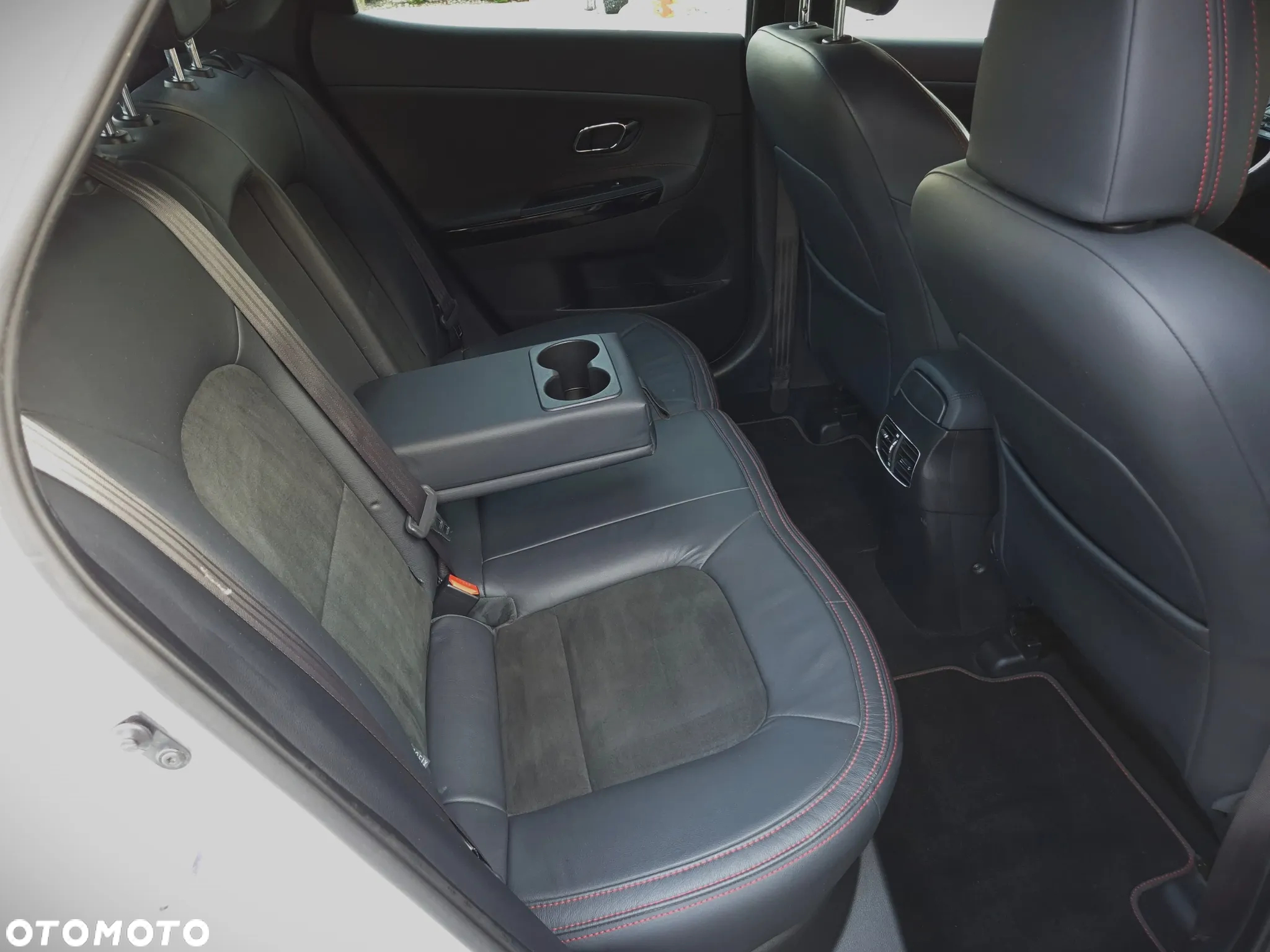 Kia Ceed 1.6 T-GDI GT-Track - 28