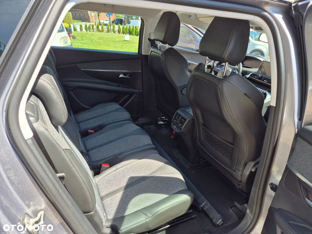 Peugeot 5008 1.5 BlueHDi Allure S&S - 12