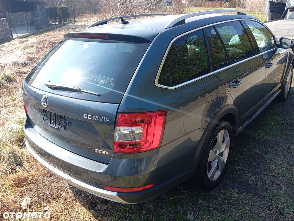 Skoda Octavia 2.0 TSI 4x4 DSG Scout - 7