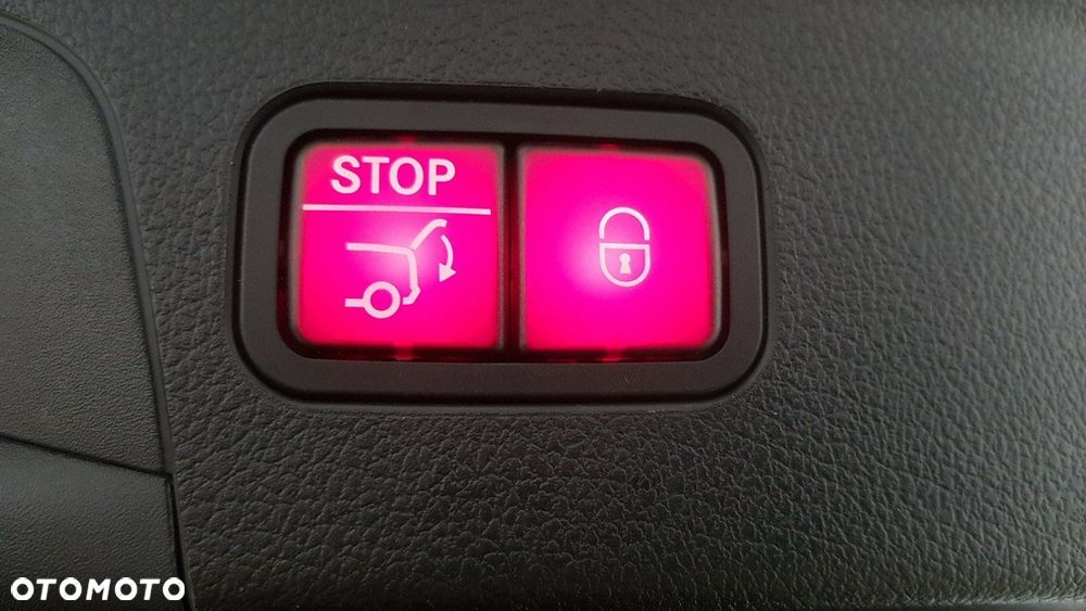 Mercedes-Benz GLE - 18