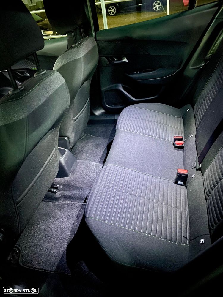 Peugeot 2008 1.2 PureTech Active Pack - 10