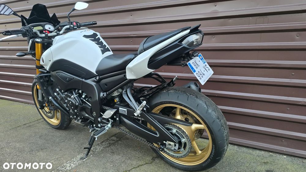 Yamaha FZ8 - 17