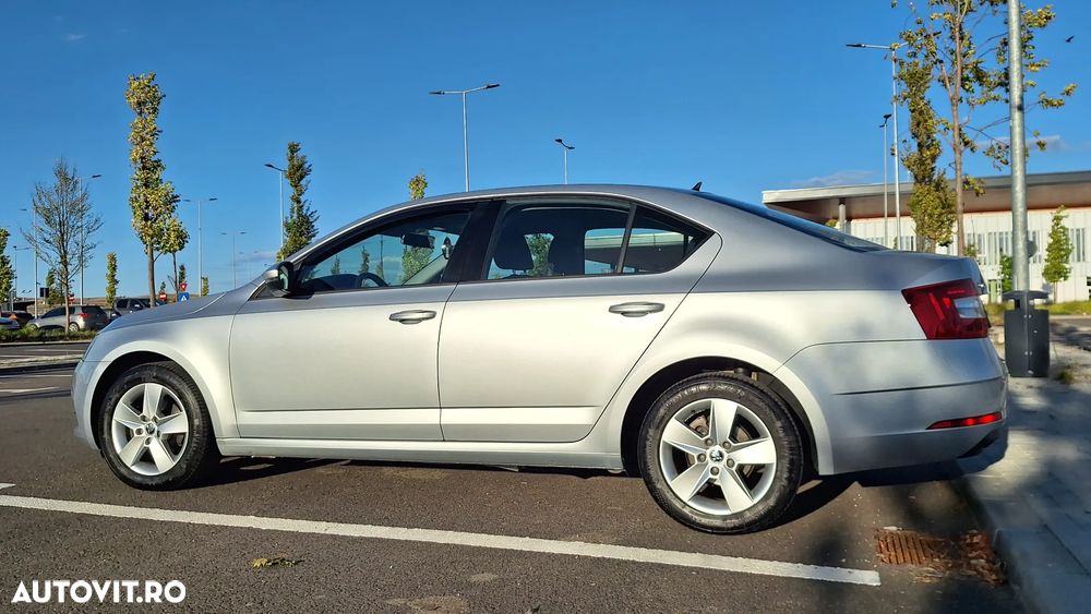 Skoda Octavia - 15