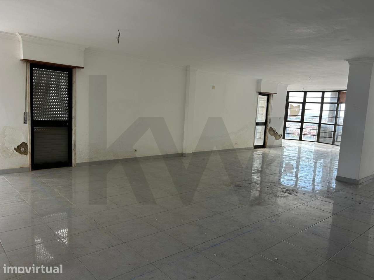 VENDA - Apartamento T5 Duplex, Mem Martins - Grande imagem: 2/43