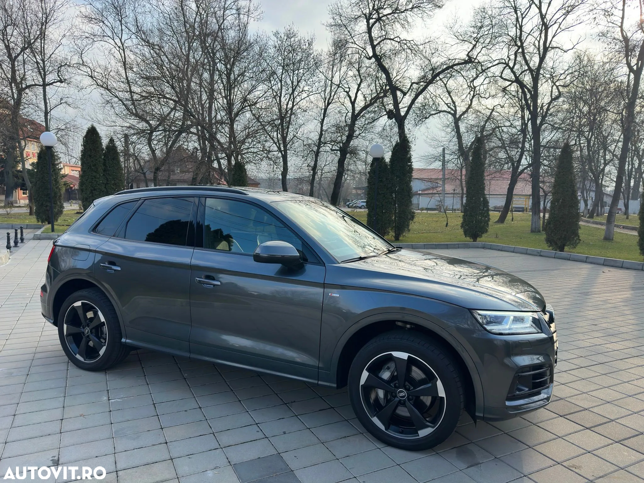 Audi Q5 50 TFSI e quattro S tronic sport - 13