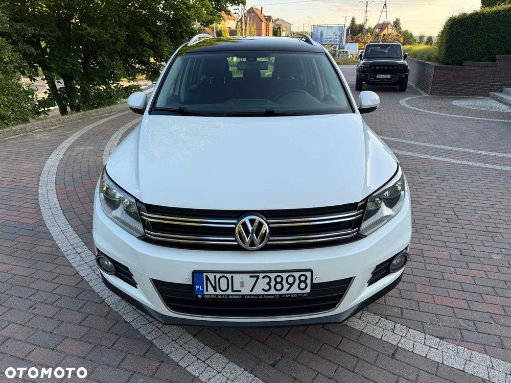 Volkswagen Tiguan - 1
