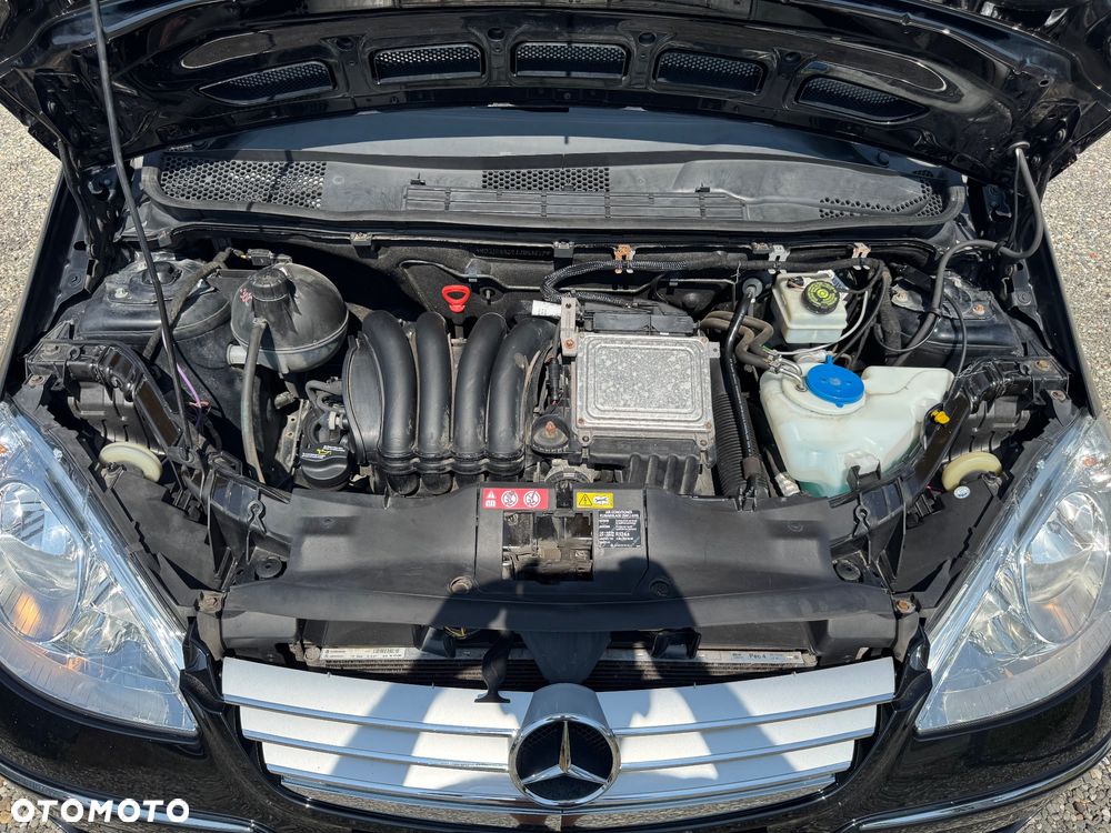 Mercedes-Benz Klasa A 180 Autotronic Elegance - 25