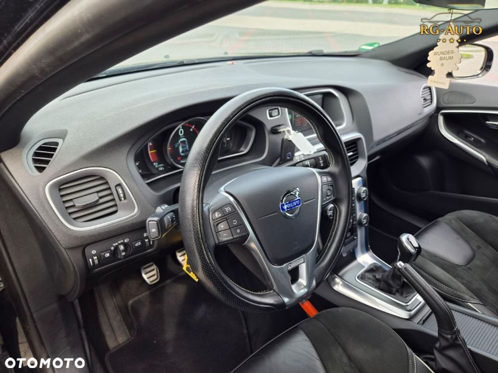 Volvo V40 - 35