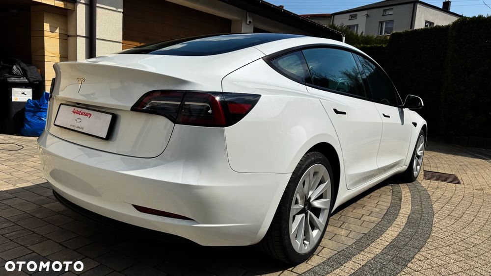 Tesla Model 3 Standard Reichweite Plus Hinterradantrieb - 8