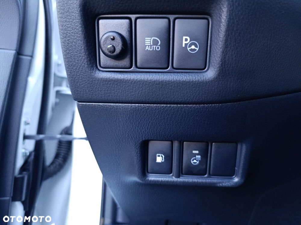 Toyota C-HR 2.0 Hybrid GR Sport - 23