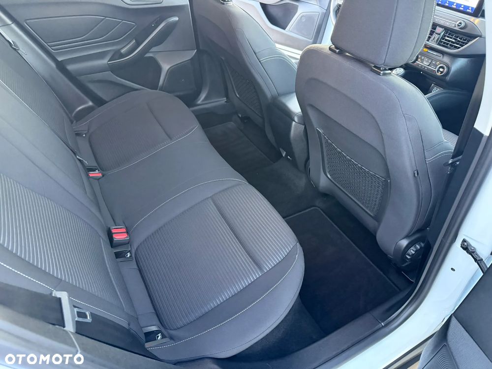 Ford Focus 1.5 EcoBlue STart-Stopp-System TITANIUM - 23