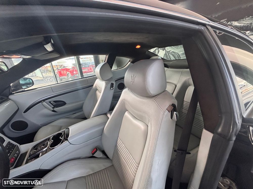 Maserati Granturismo 4.7 V8 S - 10