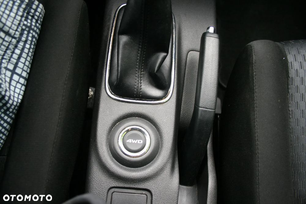 Mitsubishi Outlander 2.2 DID Intense - 16