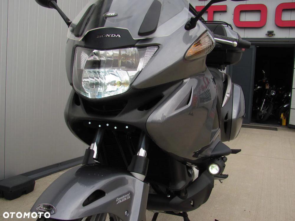 Honda Deauville - 38