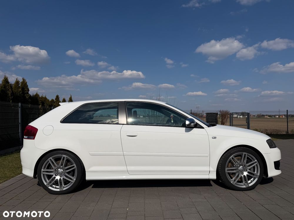 Audi S3 2.0T FSI Quattro - 5