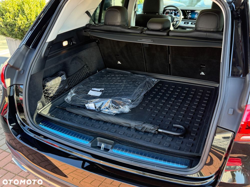 Mercedes-Benz GLE 300 d 4Matic 9G-TRONIC AMG Line - 20