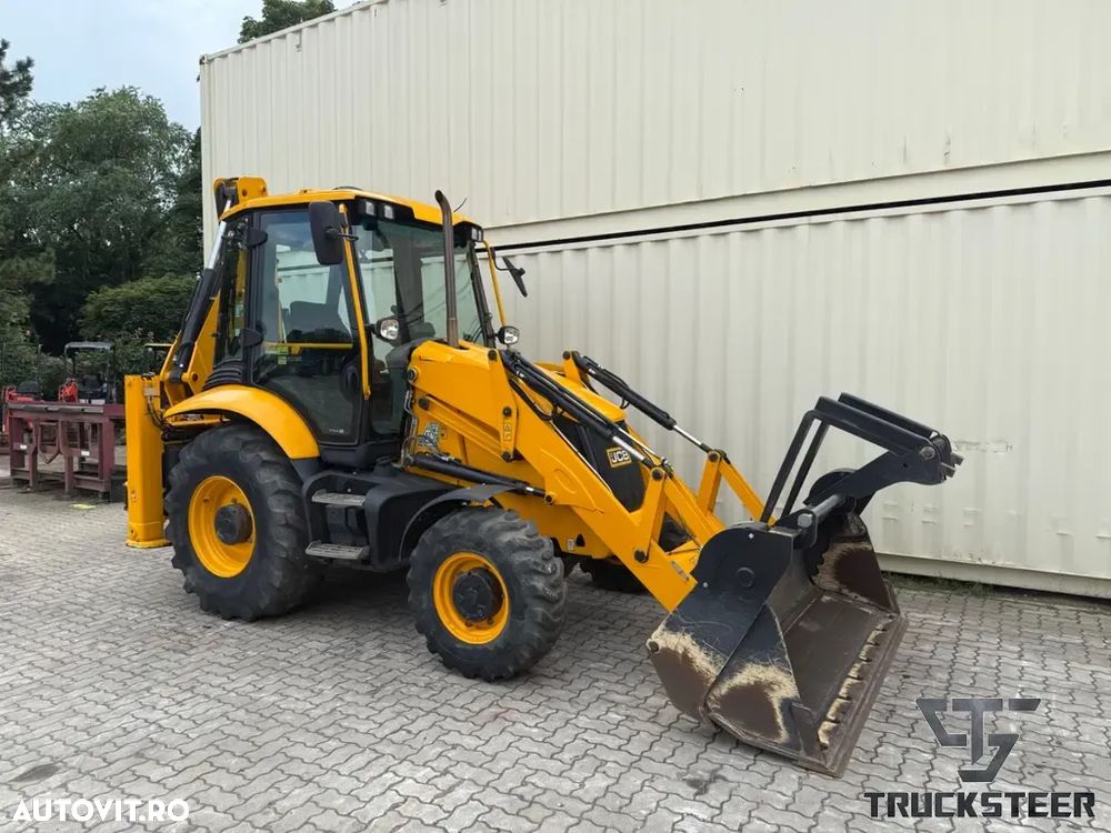 JCB 3CX - 4