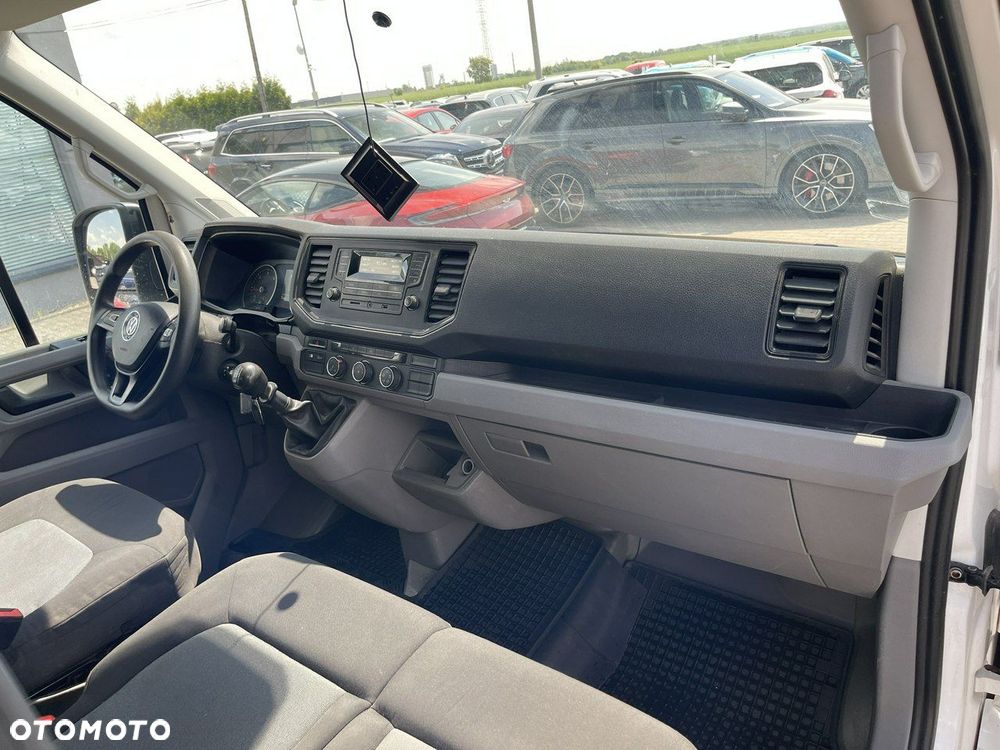 Volkswagen Crafter - 12