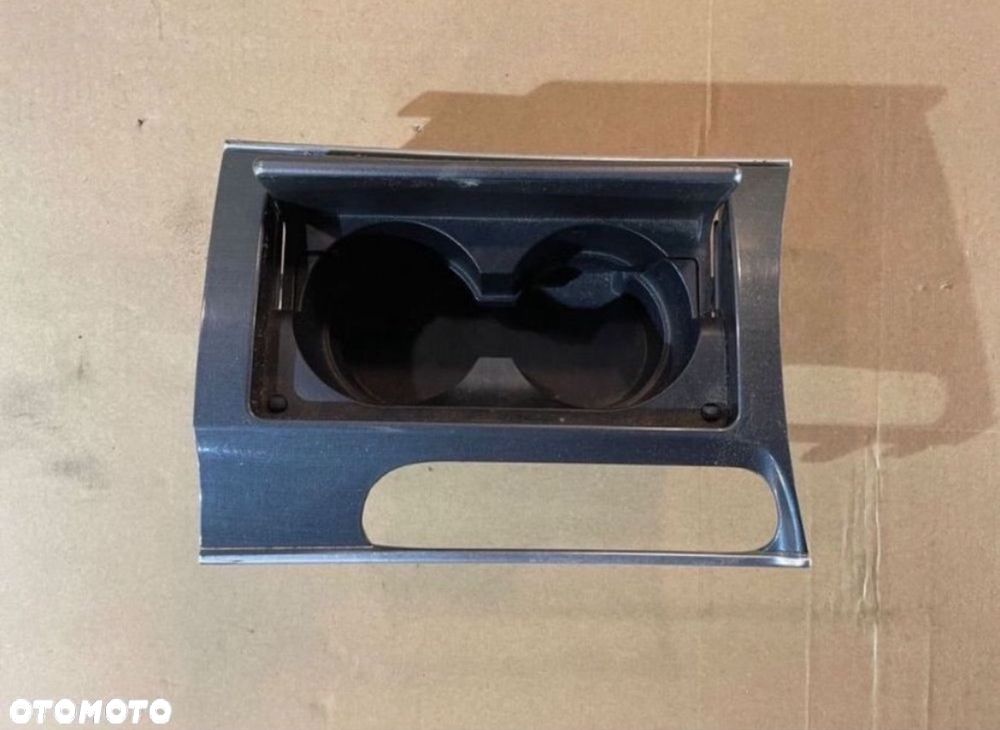 GR1C 64431 uchwyt na kubek mazda 6 gg gy cupholder - 2