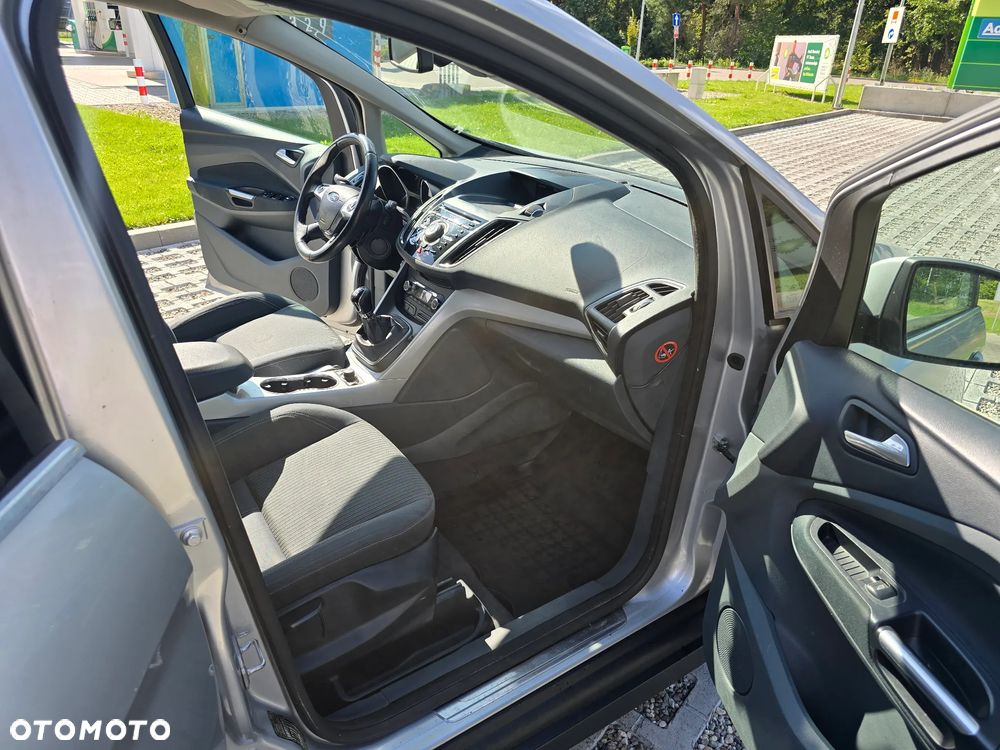 Ford C-MAX 1.6 Titanium - 13