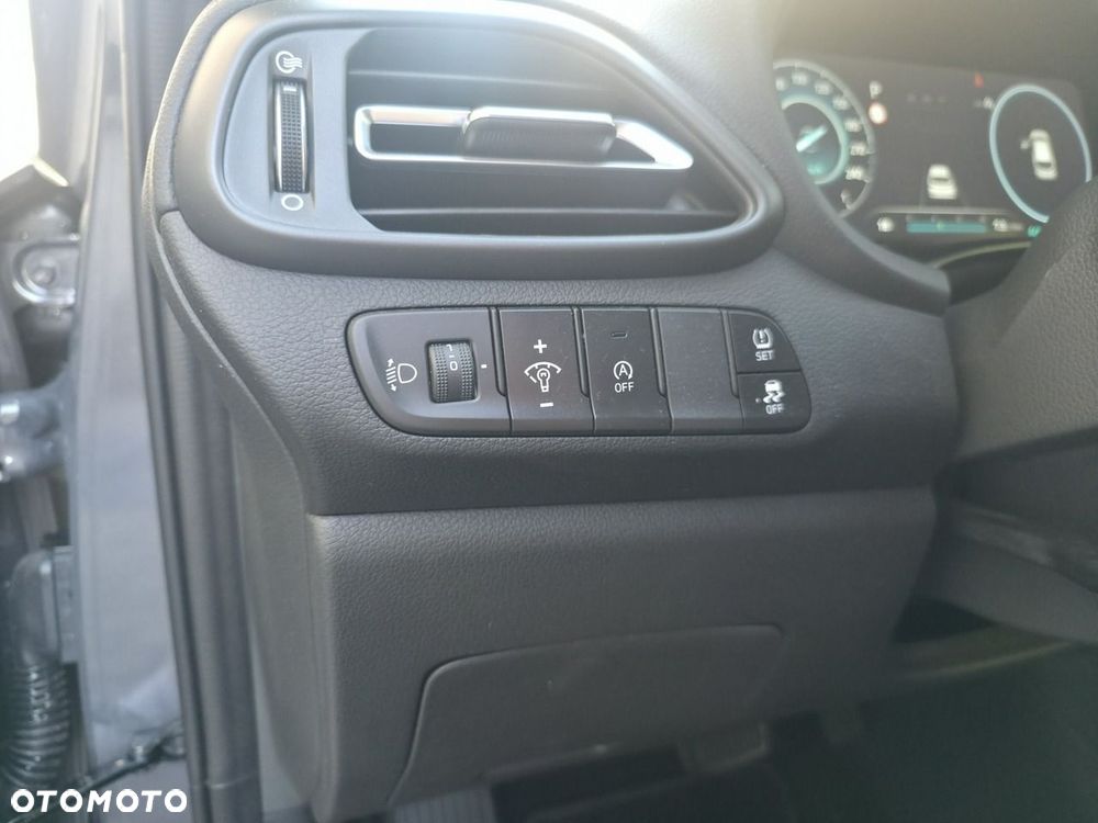 Hyundai i30 - 21