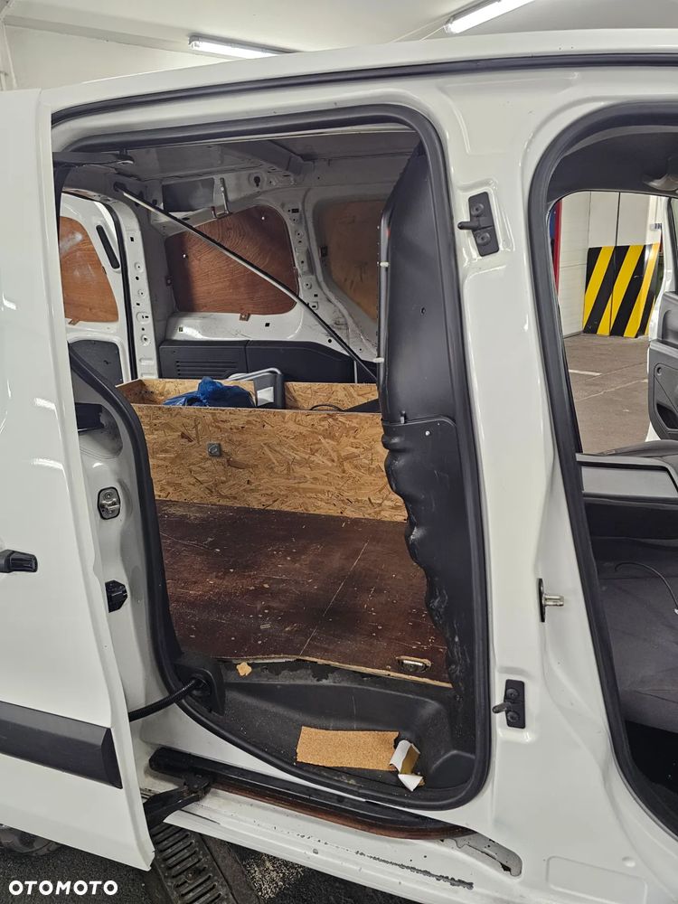 Citroën Berlingo 1.6 HDi Selection - 6