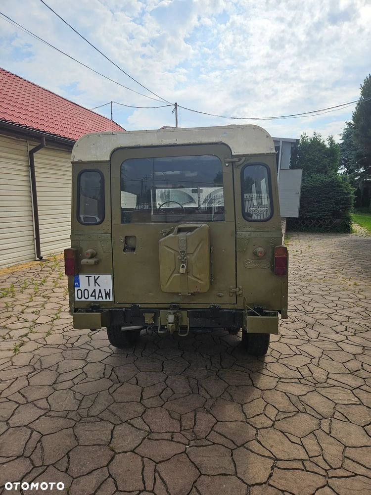 Land Rover Inny - 10