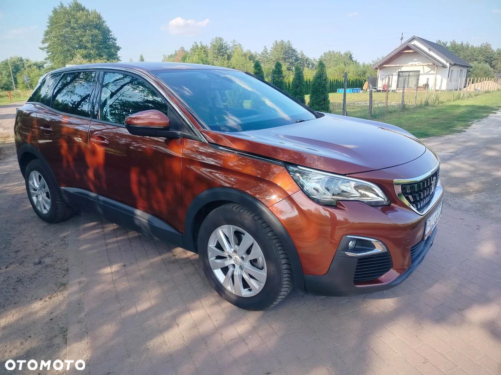 Peugeot 3008 1.2 PureTech Active S&S EAT8 - 17