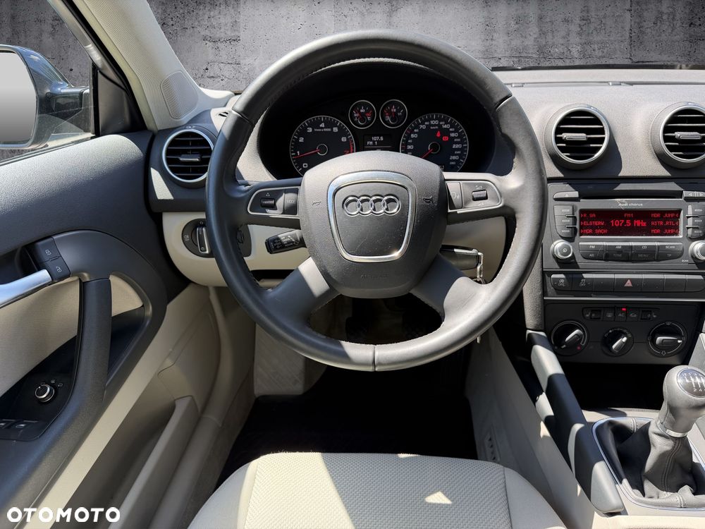 Audi A3 3-drzwiowe 1.2 TFSI Attraction - 23