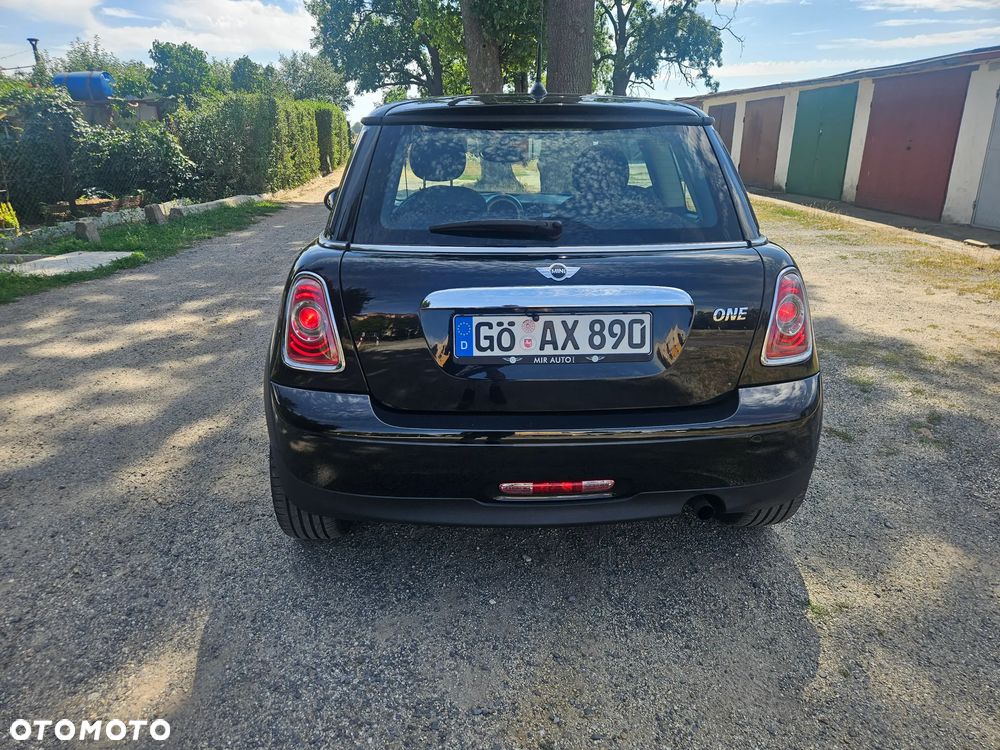 MINI ONE Standard - 4