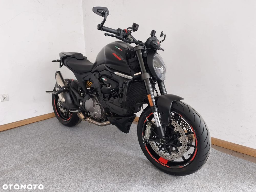 Ducati Monster - 3