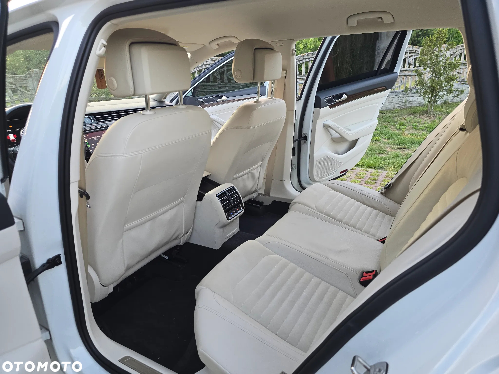 Volkswagen Passat 2.0 TDI Bi-Turbo BMT 4Mot Highline DSG - 13