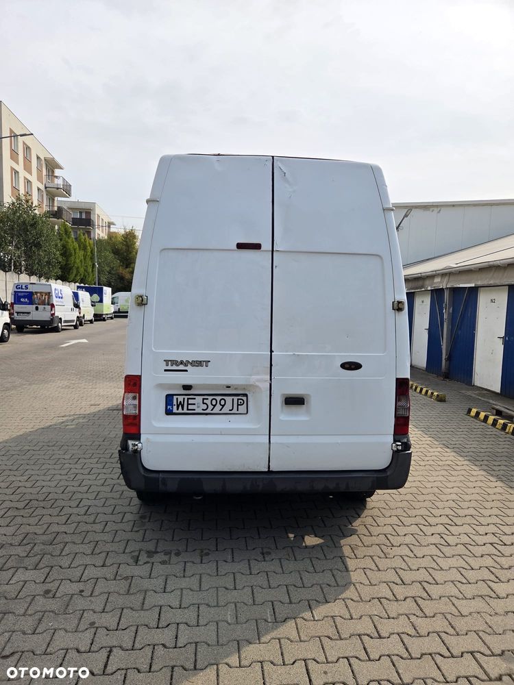 Ford Transit - 17