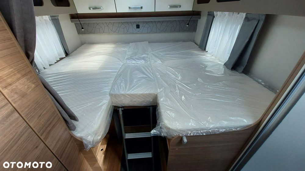 Weinsberg CaraSuite FORD 700 MEG - 24