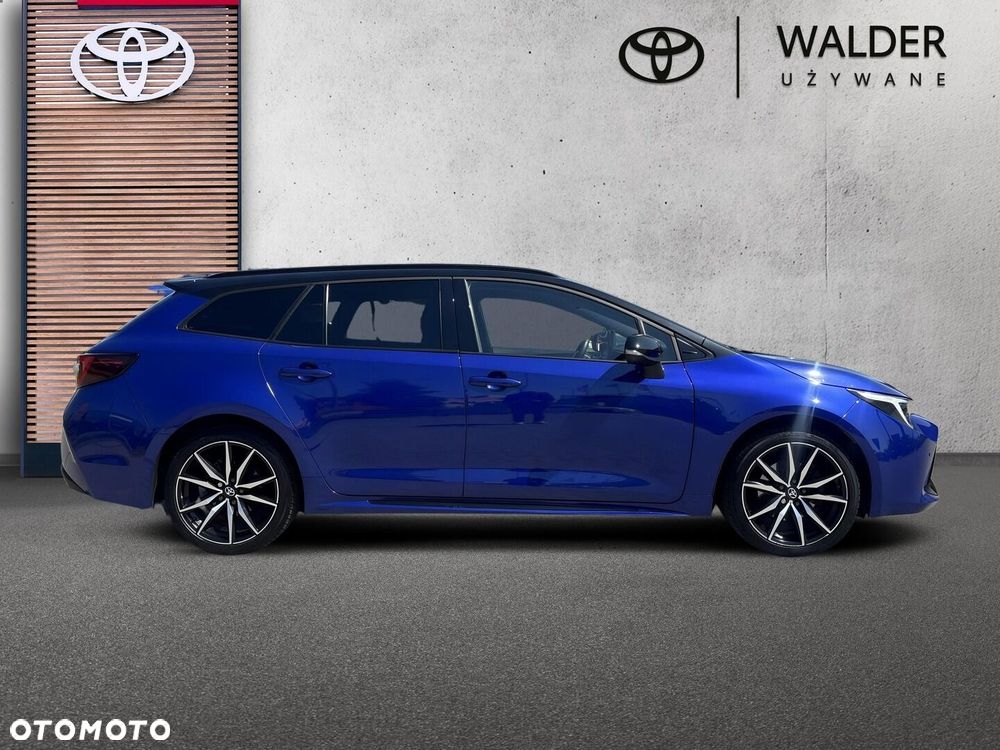 Toyota Corolla - 8