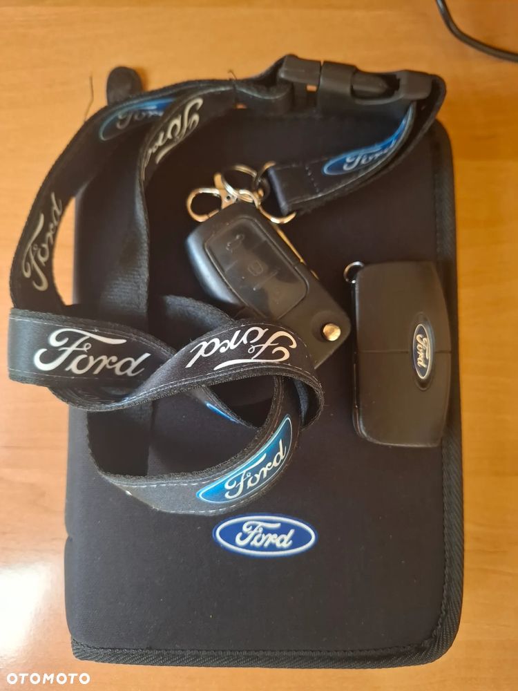 Ford Fiesta 1.25 Gold X EU5 - 40