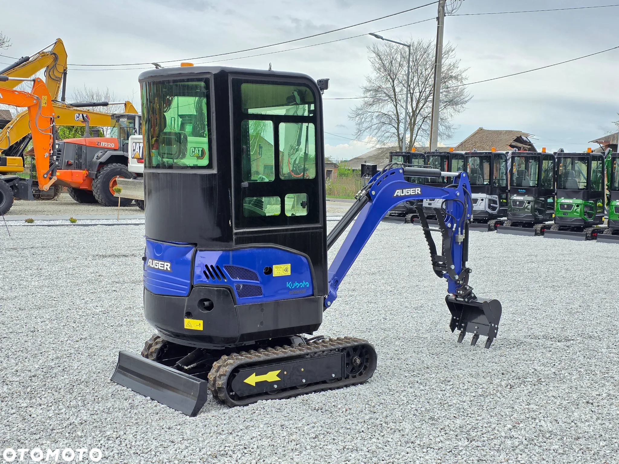 Kubota NOWA MINIKOPARKA AUGER HT 18, SILNIK KUBOTA, 3 ŁYŻKI - 11