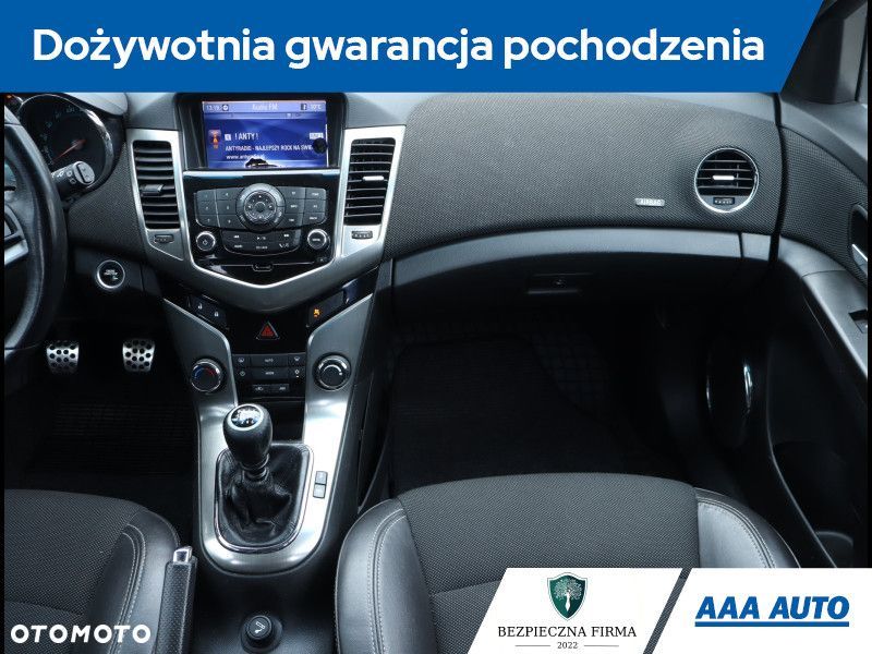 Chevrolet Cruze - 10