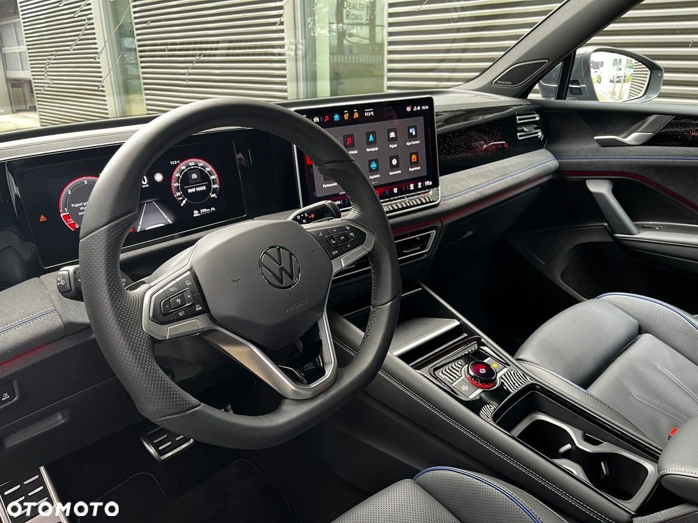 Volkswagen Tiguan - 10