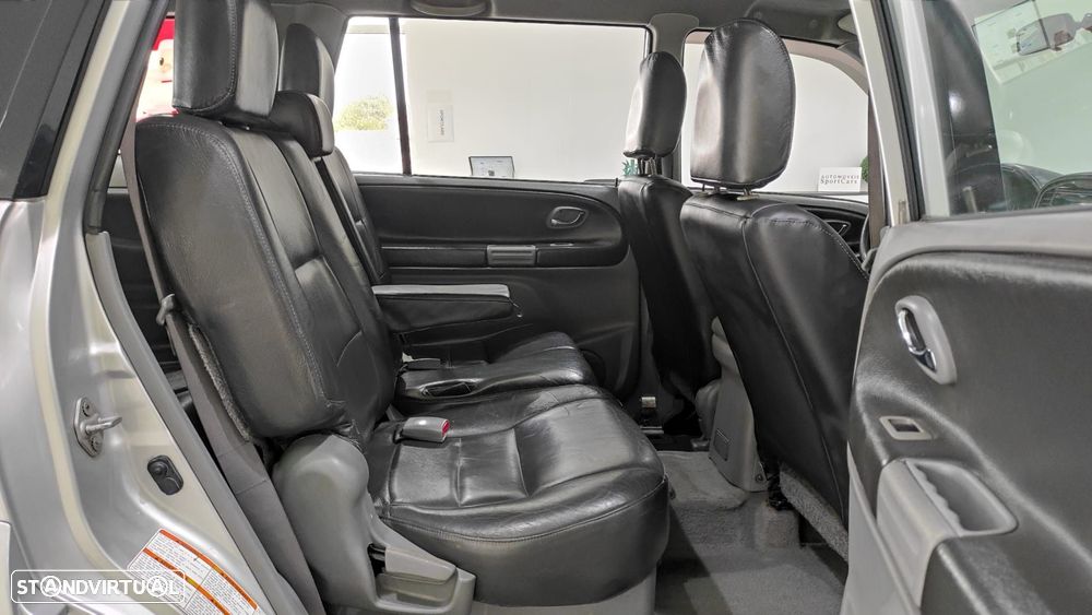 Suzuki Grand Vitara XL-7 2.0 HDi - 22