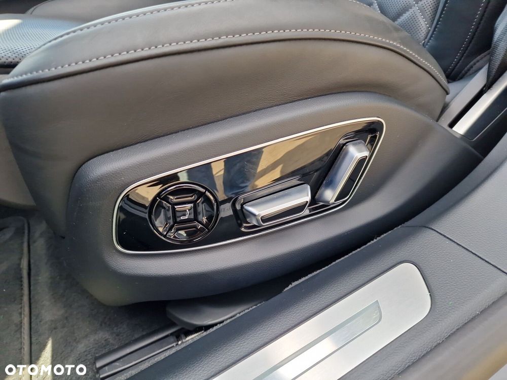 Audi A8 - 28
